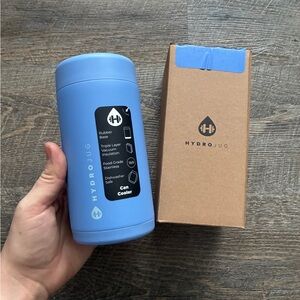 Hydrojug slim can cooler - light blue NWT